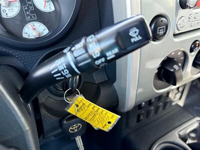 2011 Toyota FJ Cruiser   - Photo 32 - Sandy, UT 84070