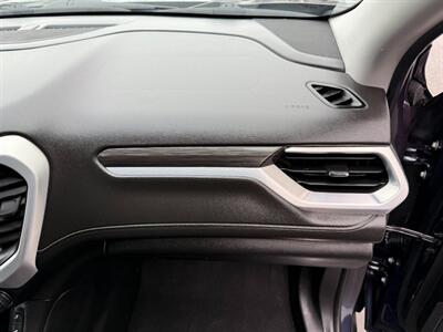 2018 GMC Acadia SLT-1   - Photo 26 - Sandy, UT 84070