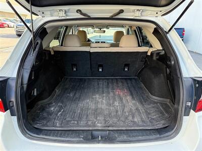 2019 Subaru Outback 2.5i Premium   - Photo 8 - Sandy, UT 84070