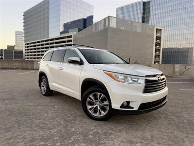 2014 Toyota Highlander XLE   - Photo 3 - Austin, TX 78752