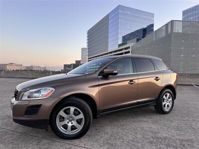 2012 Volvo XC60 3.2   - Photo 2 - Austin, TX 78752