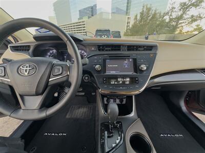 2016 Toyota Avalon XLE   - Photo 31 - Austin, TX 78752