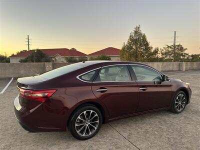 2016 Toyota Avalon XLE   - Photo 12 - Austin, TX 78752