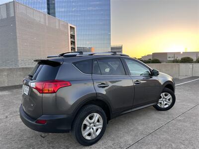 2014 Toyota RAV4 LE   - Photo 8 - Austin, TX 78752