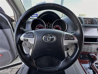 2013 Toyota Highlander Limited   - Photo 41 - Austin, TX 78752