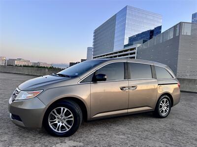 2013 Honda Odyssey EX-L   - Photo 2 - Austin, TX 78752