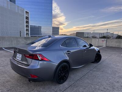 2015 Lexus IS 250   - Photo 5 - Austin, TX 78752