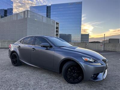 2015 Lexus IS 250   - Photo 4 - Austin, TX 78752