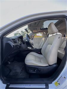 2012 Lexus CT 200h   - Photo 14 - Austin, TX 78752