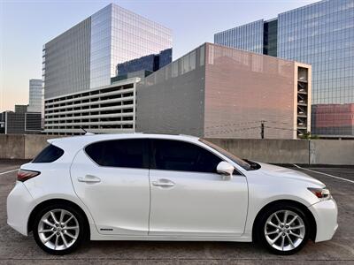 2012 Lexus CT 200h   - Photo 10 - Austin, TX 78752