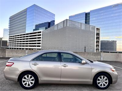 2007 Toyota Camry XLE V6   - Photo 7 - Austin, TX 78752