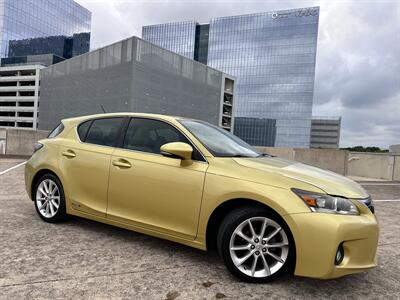 2011 Lexus CT 200h   - Photo 4 - Austin, TX 78752