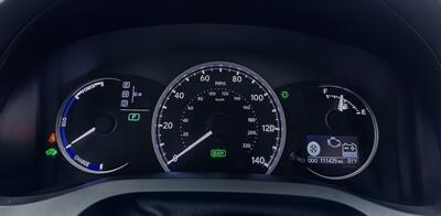 2011 Lexus CT 200h   - Photo 31 - Austin, TX 78752