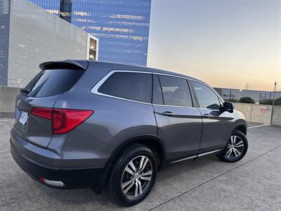 2016 Honda Pilot EX-L   - Photo 6 - Austin, TX 78752