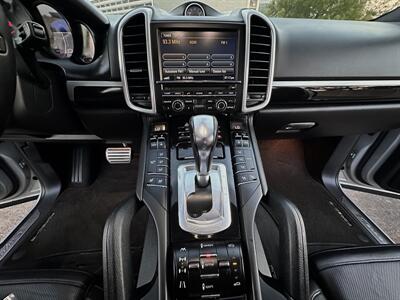 2013 Porsche Cayenne S   - Photo 26 - Austin, TX 78752