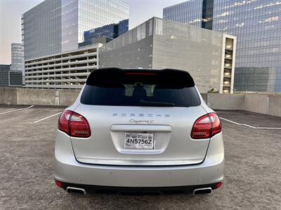 2013 Porsche Cayenne S   - Photo 10 - Austin, TX 78752