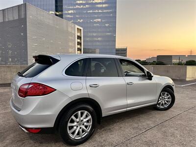 2013 Porsche Cayenne S   - Photo 6 - Austin, TX 78752