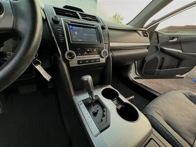 2014 Toyota Camry SE Sport   - Photo 25 - Austin, TX 78752