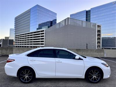 2015 Toyota Camry XSE V6   - Photo 8 - Austin, TX 78752