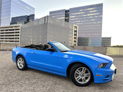 2014 Ford Mustang V6   - Photo 4 - Austin, TX 78752