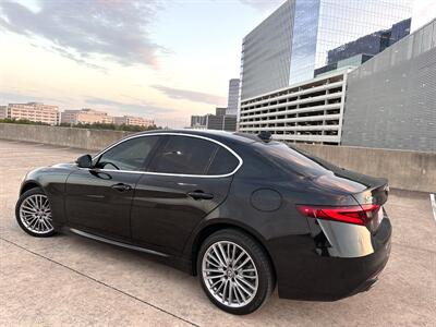 2017 Alfa Romeo Giulia AWD   - Photo 6 - Austin, TX 78752