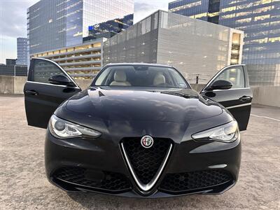 2017 Alfa Romeo Giulia AWD   - Photo 9 - Austin, TX 78752