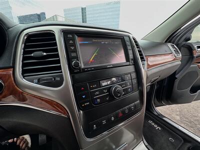 2013 Jeep Grand Cherokee Overland   - Photo 24 - Austin, TX 78752