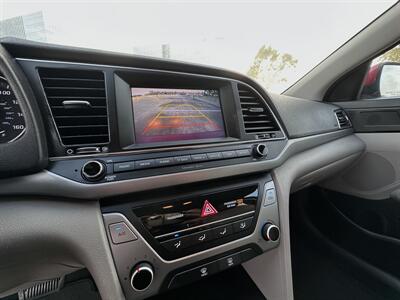 2017 Hyundai ELANTRA SE   - Photo 19 - Austin, TX 78752