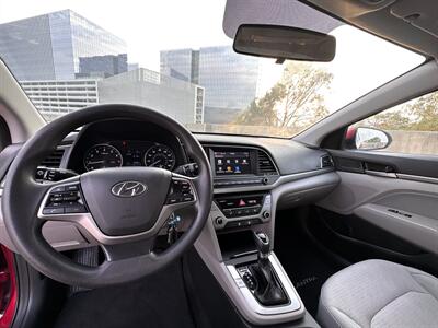 2017 Hyundai ELANTRA SE   - Photo 21 - Austin, TX 78752