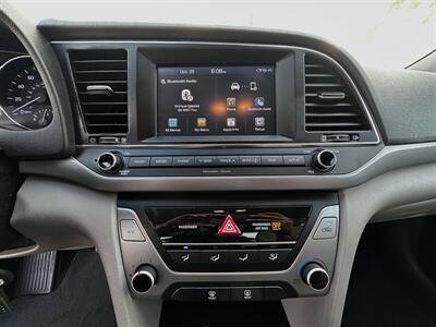 2017 Hyundai ELANTRA SE   - Photo 18 - Austin, TX 78752