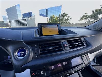 2012 Lexus CT 200h Premium   - Photo 29 - Austin, TX 78752