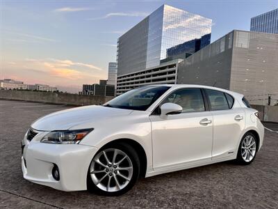 2012 Lexus CT 200h Premium   - Photo 2 - Austin, TX 78752