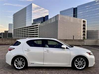 2012 Lexus CT 200h Premium   - Photo 6 - Austin, TX 78752