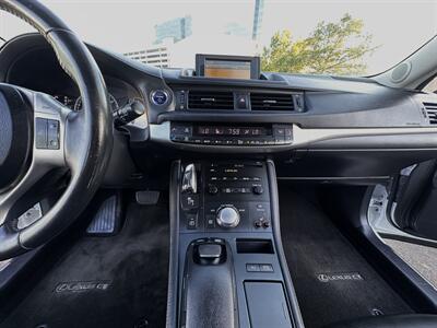 2012 Lexus CT 200h Premium   - Photo 24 - Austin, TX 78752