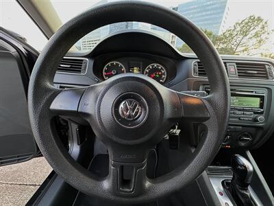 2014 Volkswagen Jetta S   - Photo 20 - Austin, TX 78752