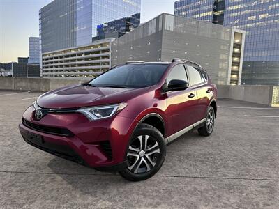 2018 Toyota RAV4 LE  