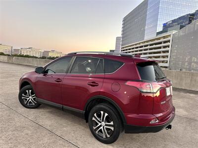 2018 Toyota RAV4 LE   - Photo 6 - Austin, TX 78752