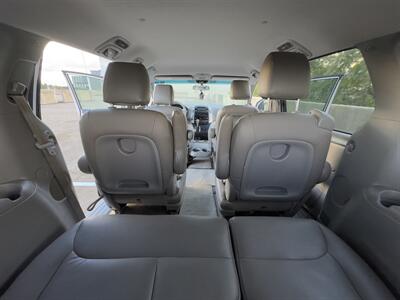 2010 Toyota Sienna CE 7-Passenger   - Photo 19 - Austin, TX 78752