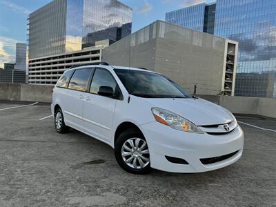 2010 Toyota Sienna CE 7-Passenger   - Photo 3 - Austin, TX 78752