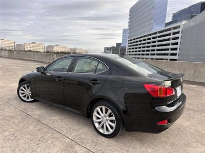 2009 Lexus IS 250   - Photo 5 - Austin, TX 78752