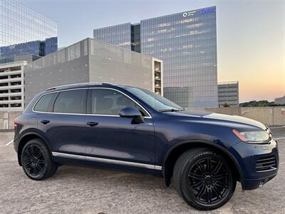 2012 Volkswagen Touareg TDI Sport W/NA   - Photo 4 - Austin, TX 78752