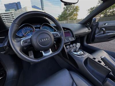 2011 Audi R8 5.2 quattro Spyder   - Photo 29 - Austin, TX 78752