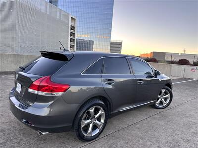 2012 Toyota Venza LE   - Photo 7 - Austin, TX 78752