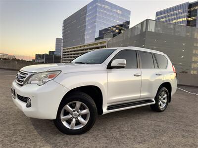 2011 Lexus GX 460   - Photo 2 - Austin, TX 78752