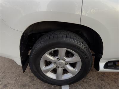 2011 Lexus GX 460   - Photo 48 - Austin, TX 78752