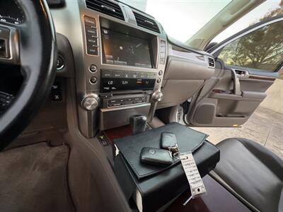 2011 Lexus GX 460   - Photo 31 - Austin, TX 78752