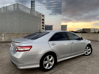 2011 Toyota Camry LE V6   - Photo 8 - Austin, TX 78752