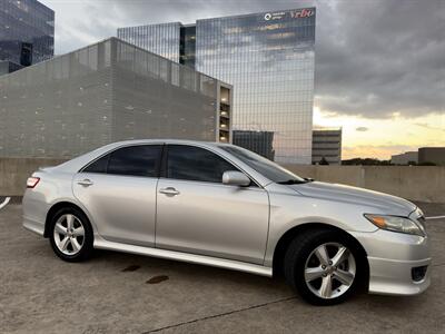 2011 Toyota Camry LE V6   - Photo 4 - Austin, TX 78752