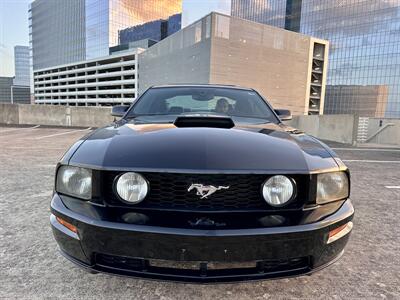 2005 Ford Mustang GT Deluxe   - Photo 9 - Austin, TX 78752