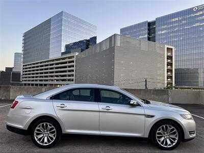 2015 Ford Taurus Limited   - Photo 8 - Austin, TX 78752